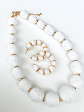 Charger l'image dans la galerie, Genevieve Raffia Necklace | White