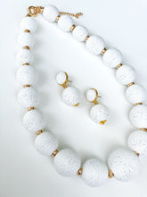 Charger l'image dans la galerie, Genevieve Raffia Necklace | White