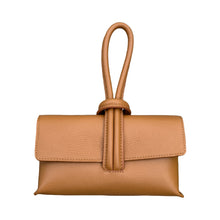 Cargar imagen en el visor de la galería, Wristlet Leather Handbag | Brown