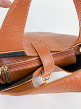 Load image into Gallery viewer, Cora Lock Leather Handbag | Cognac