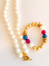 Charger l'image dans la galerie, Fuchsia Jade, Blue Jade & Mother of Pearl Brushed Gold Stretch Bracelet