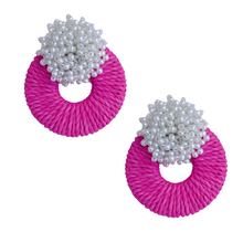 Cargar imagen en el visor de la galería, Mia Raffia Earrings | Fuscia