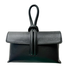 Cargar imagen en el visor de la galería, Wristlet Leather Handbag | Black