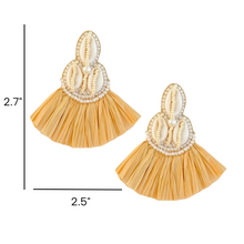 Load image into Gallery viewer, Tulum Seashell Earrings