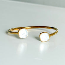 Load image into Gallery viewer, Arianna Semiprecious Stones Bangle Bracelet | Mother of Pearl