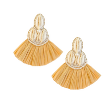 Load image into Gallery viewer, Tulum Seashell Earrings