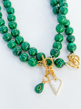 Cargar imagen en el visor de la galería, Green Malachite Gemstone Knotted Necklace
