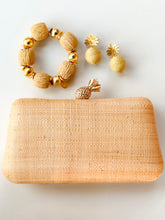Charger l'image dans la galerie, Ashlee Woven Clutch Handbag | Natural Pina
