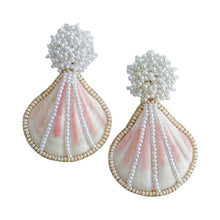 Cargar imagen en el visor de la galería, Capri Seashells Earrings
