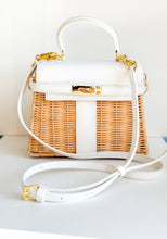 Cargar imagen en el visor de la galería, Petite Sorrento Wicker Handbag | White