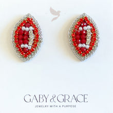 Cargar imagen en el visor de la galería, Pendientes delicados de fútbol GameDay de color rojo carmesí