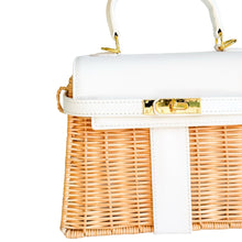 Cargar imagen en el visor de la galería, Petite Sorrento Wicker Handbag | White