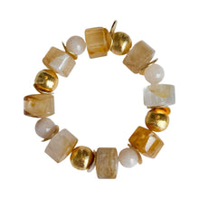Cargar imagen en el visor de la galería, Yellow Quartz Beaded Bracelet
