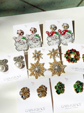 Cargar imagen en el visor de la galería, Eva Crystal Cluster Earrings | Champagne
