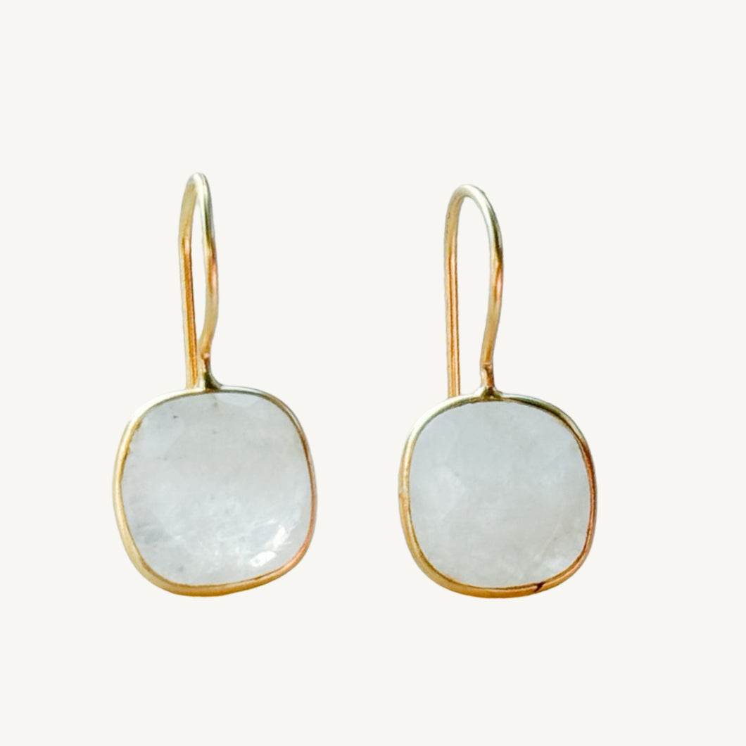 Emilia Earrings | Moonstone Rainbow