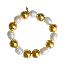Load image into Gallery viewer, Fresh Water Pearls Beaded Bracelet
