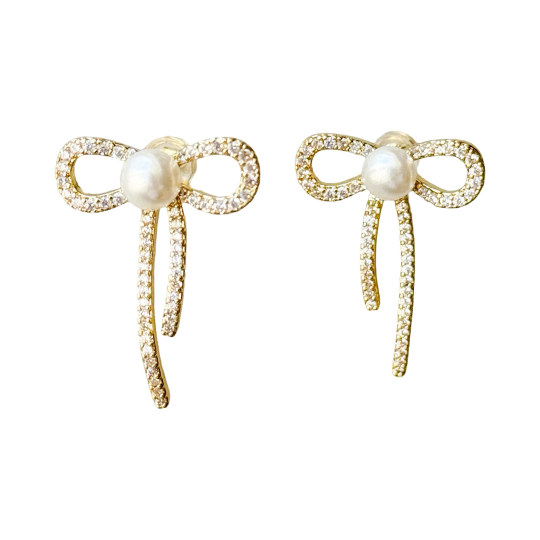 Carolina Gold Metal Bow Stud Earrings