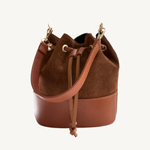 Load image into Gallery viewer, Turin Suede and Leather Handbag | Camel
