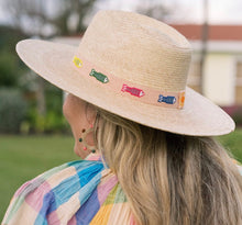 Load image into Gallery viewer, Pesca Straw Palm Hat | Medium Size
