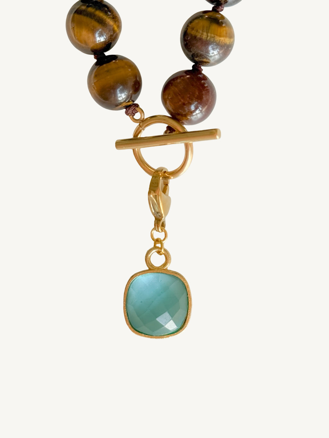 Blue Cat Eye Square Pendant