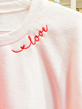 Charger l&#39;image dans la galerie, Embroidered Love Sweatshirt | White
