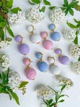 Charger l&#39;image dans la galerie, Lantern Raffia Earrings | Lilac
