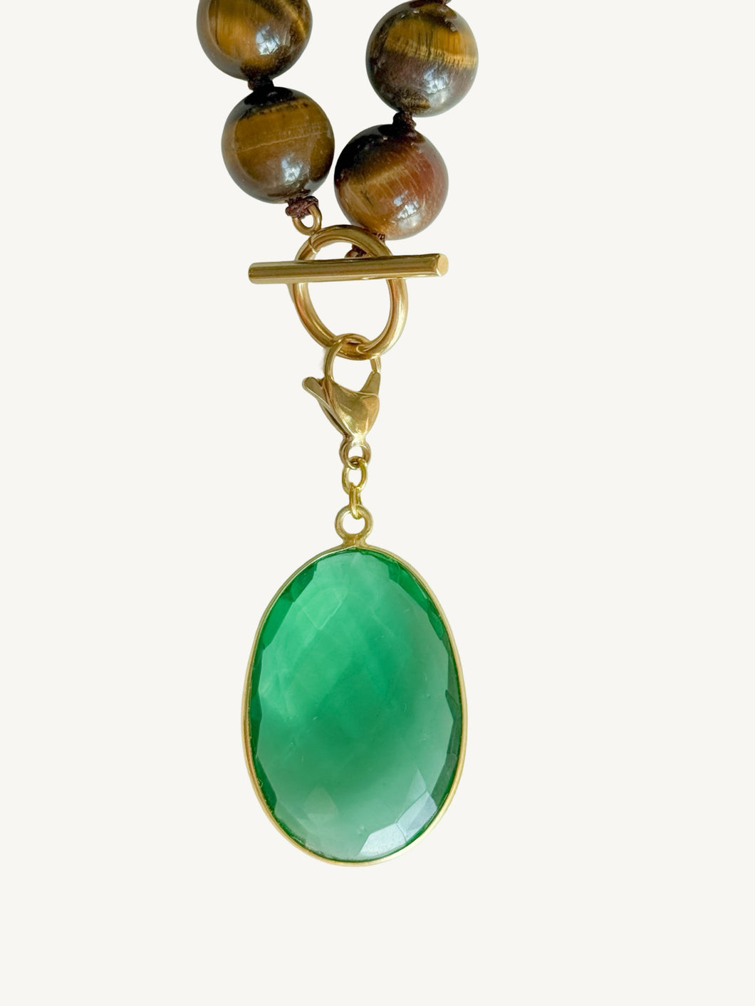 Oval Glass Stone Pendant | Green Emerald