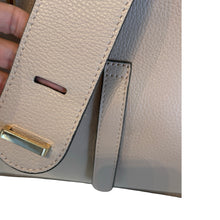 Charger l'image dans la galerie, Camila Leather Handbag | Pink Blush
