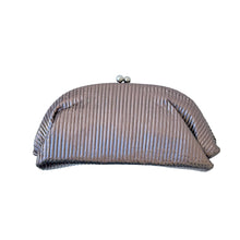 Load image into Gallery viewer, Pochette Pleated Metallic Clutch Handbag | Bronze
