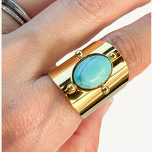 Load image into Gallery viewer, Turquoise Oval Ring

