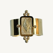 Load image into Gallery viewer, Yellow Jade Ring
