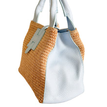 Cargar imagen en el visor de la galería, Hazel Raffia &amp; Leather Handbag | Ice Blue
