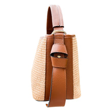 Cargar imagen en el visor de la galería, Julia Raffia and Leather Handbag | Brown
