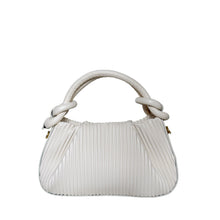 Charger l'image dans la galerie, Fernanda Leather Petite Handbag | Off White
