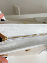 Load image into Gallery viewer, Amanda Canvas Handbag | White
