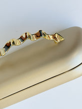 Load image into Gallery viewer, Slip-Through Clutch Handbag | Gold
