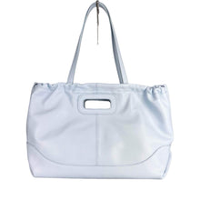 Charger l'image dans la galerie, Camila Large Tote Leather Handbag | Carolina Blue
