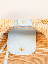 Cargar imagen en el visor de la galería, Sicily Raffia Handbag | Carolina Blue
