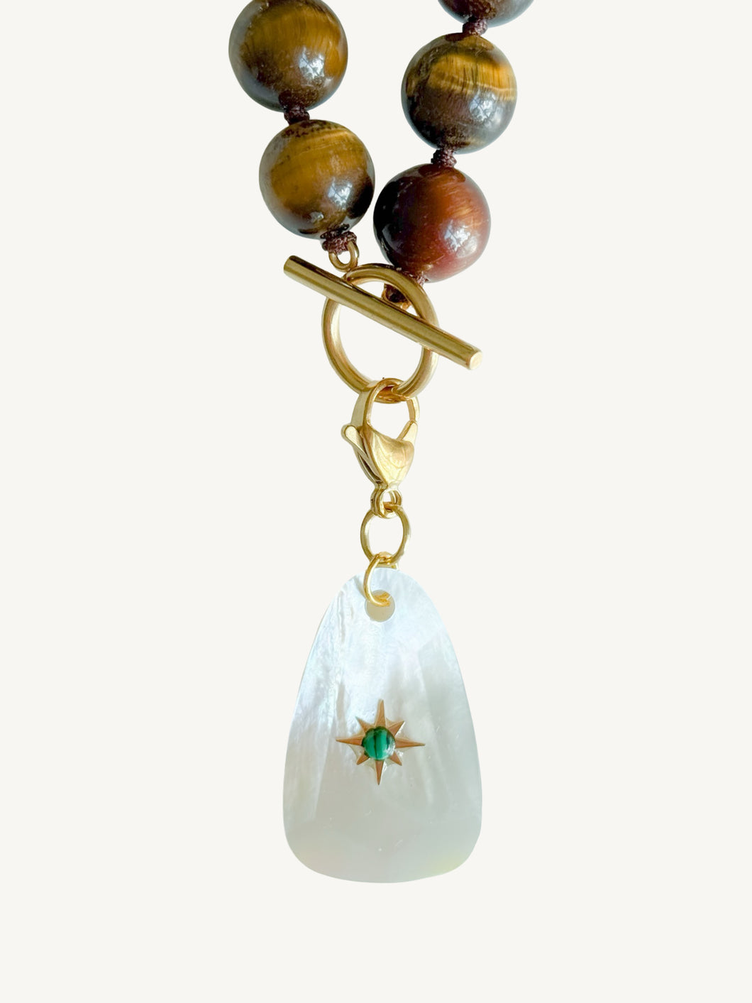 Mother of Pearl Pendant | Malachite Star