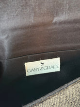 Cargar imagen en el visor de la galería, Éloise Beaded Clutch Handbag | Black Belted
