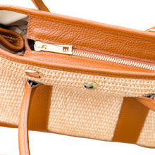Cargar imagen en el visor de la galería, Amèlia Raffia and Leather Handbag | Brown
