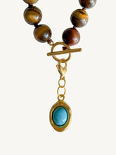 Charger l'image dans la galerie, Turquoise Stone Pendant
