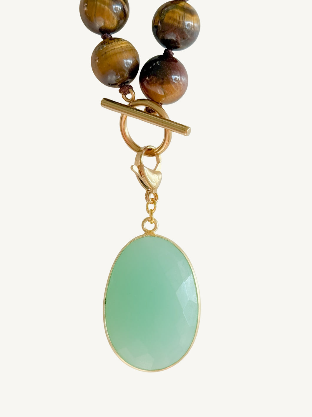 Oval Chalcedony Stone Pendant | Green