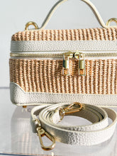 Load image into Gallery viewer, Vittoria Raffia Leather Handbag | Ivory
