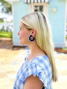 Scalloped Raffia Hoop Earrings | Navy and Pearls