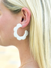 Load image into Gallery viewer, Scalloped Raffia Hoop Earrings | White
