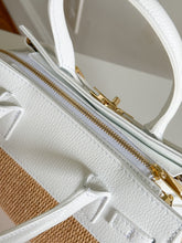 Load image into Gallery viewer, White Raffia Tote Handbag
