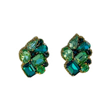 Cargar imagen en el visor de la galería, Eva Crystal Cluster Earrings | Emerald

