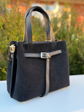 Charger l'image dans la galerie, Suede Carlota Handbag | Black
