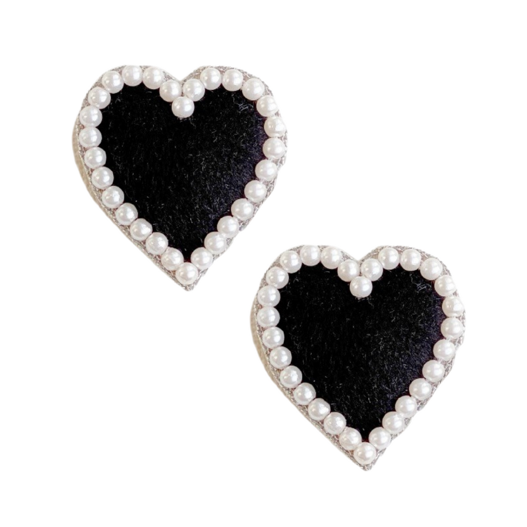 Audrey Velvet Heart Earrings | Black